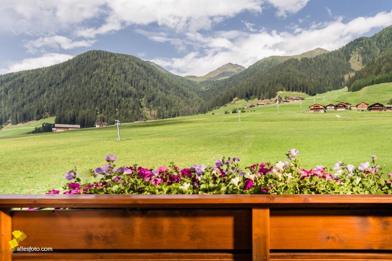 Vitalpina Hotel Magdalenahof Santa Maddalena in Casies Exteriér fotografie